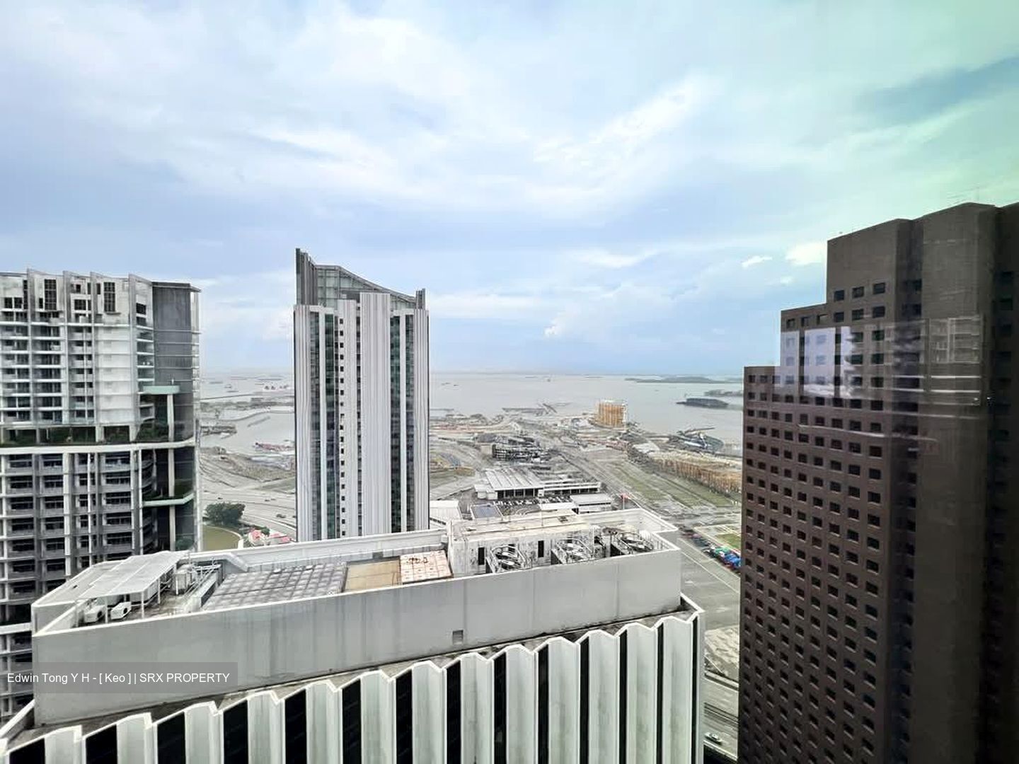 Hub Synergy Point (D2), Office #569180591